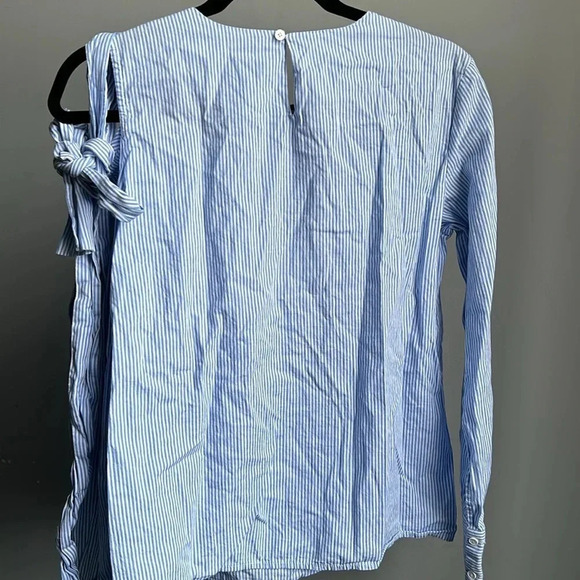 Central Park West New York Striped Cotton Shirt | Striped Shirt | Open Shoulder - Picture 9 of 10